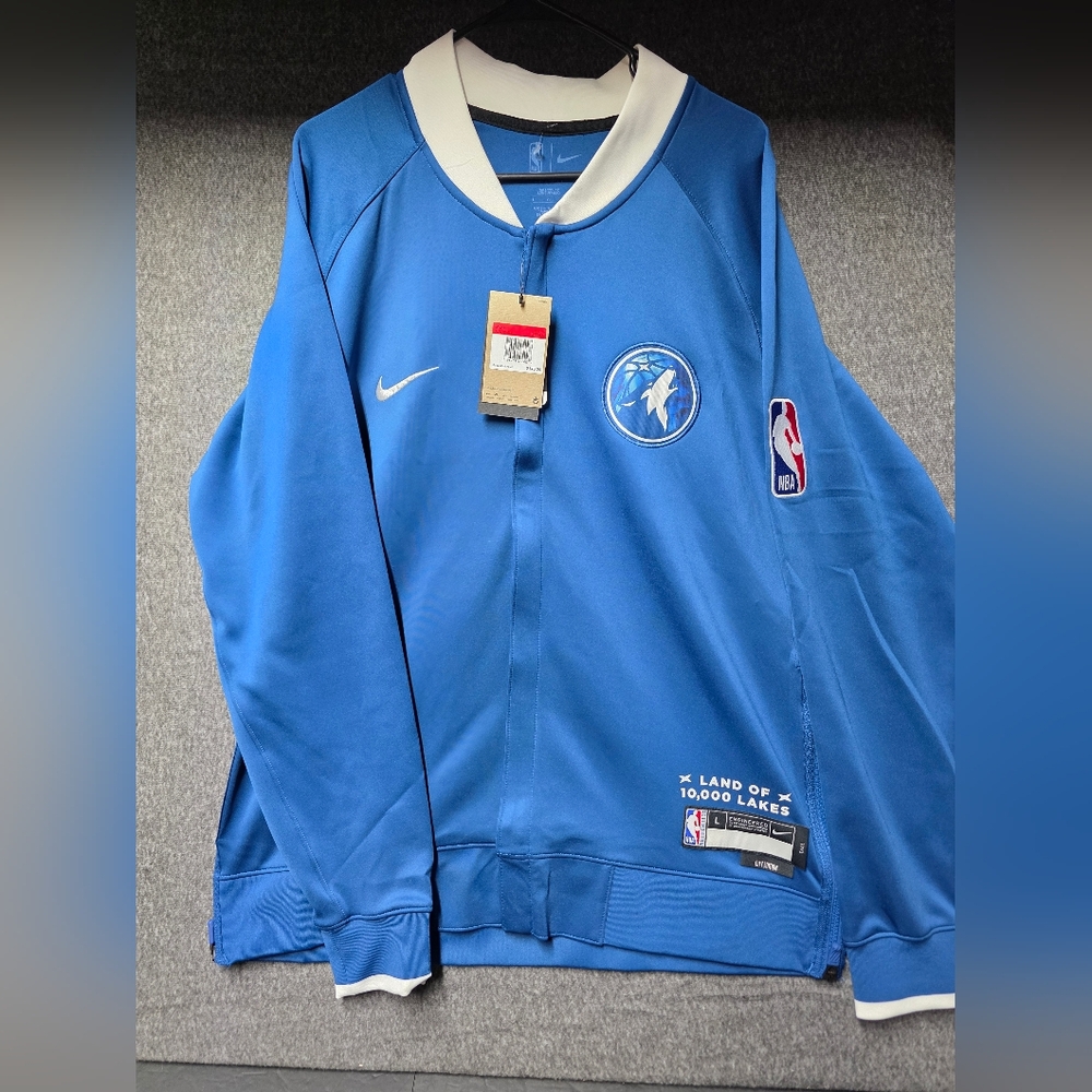 Minnesota Timberwolves Nike Warmup